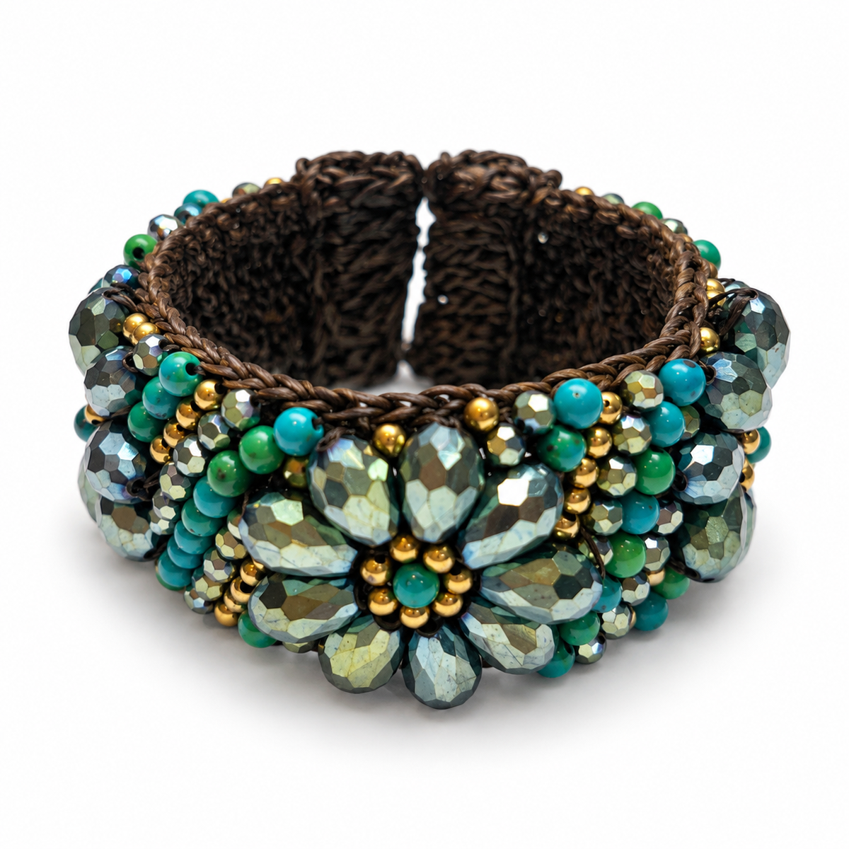 Handmade Woven Bracelet With Beaded Detailing (Green)